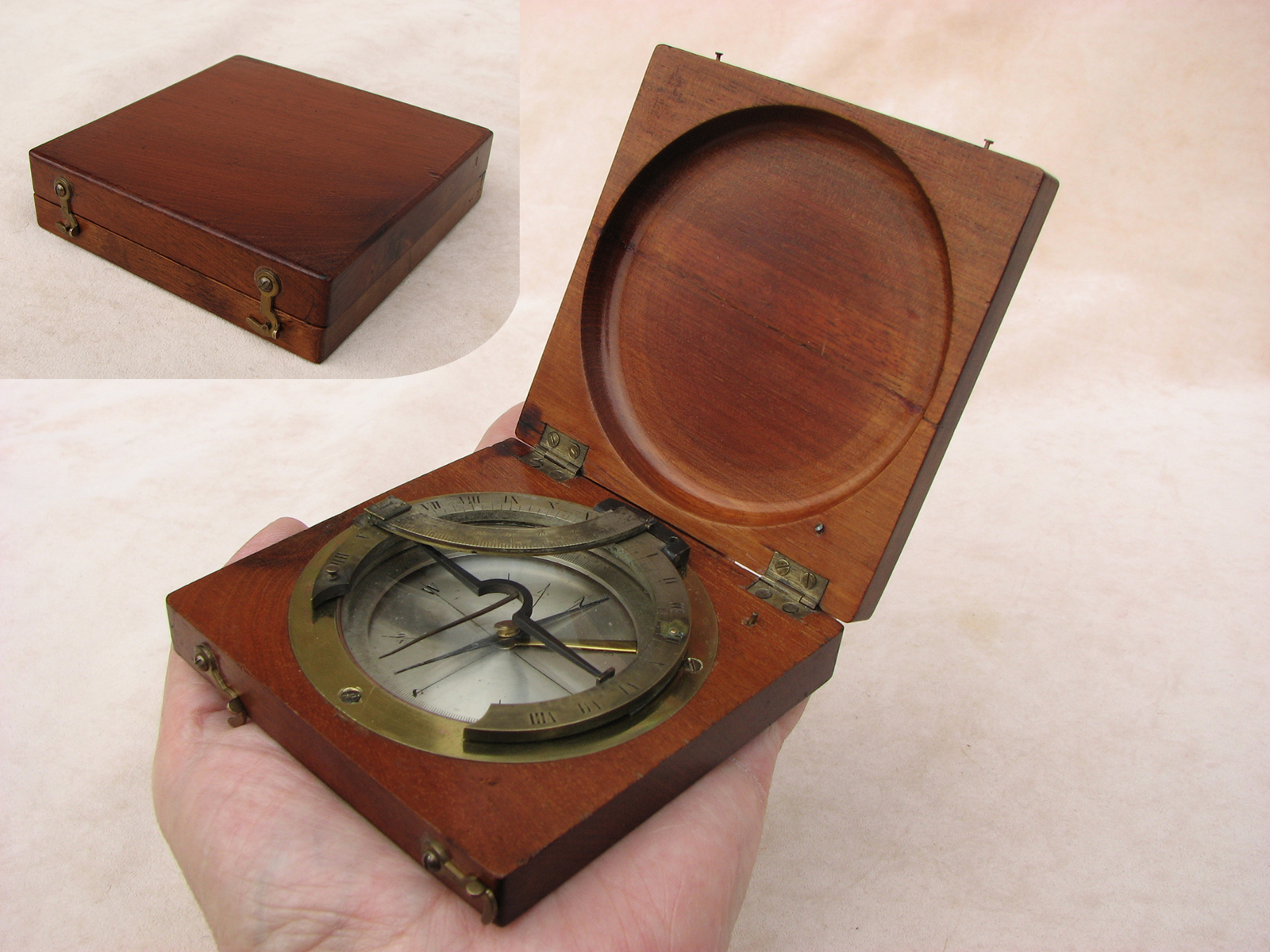 19th century French Equinoctial compass sundial in mahogany case